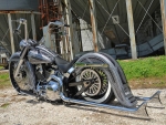 SLAMMED & CHROMED 2006 HARLEY DAVIDSON