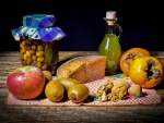 Persimmon_Bread_Apples_Kiwi_Walnut_Wood_planks_Jar