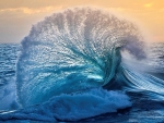 oceanic wave