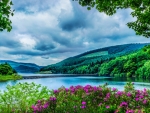Ladybower Reservoir, Derbyshire, England