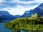 Prince Of Wales Hotel At Waterton Lakes, Alberta