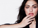 Phoebe Tonkin
