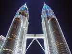 modern architecture petronas twin towers