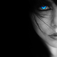 blu3 3y3 @nd bl@ck h@ir