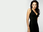 Angelina-Jolie