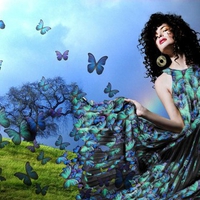 BUTTERFLIES ARE FREE