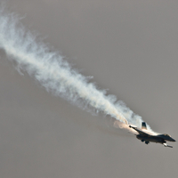 F-16 Descent