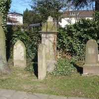 hebrew gravestones