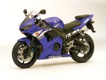 Yamaha R6