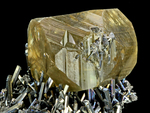 Calcite With Stibnite