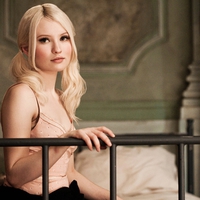 Emily Browning