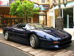 Jaguar XJ220