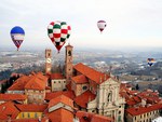 Balloons over Mondovi
