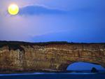Moon-Rising-Over-Cliffs