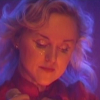 Leaves-Eyes-Liv Kristine-2