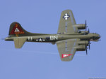 B17 Flying Fortress - Thunder Bird