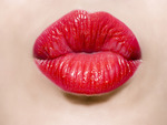 CUPID BOW LIPS